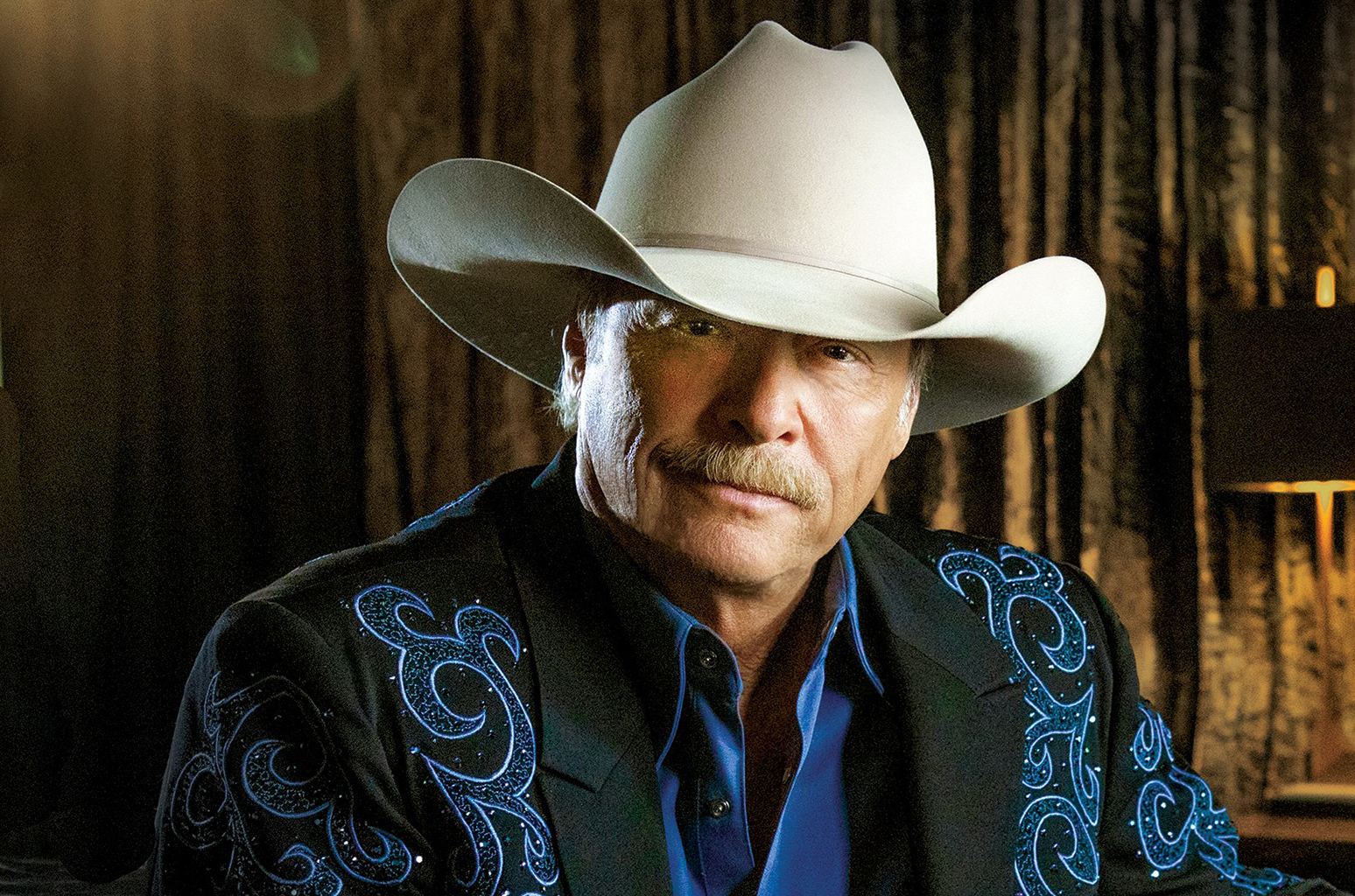 Alan Jackson Named Artist of a Lifetime for CMT 'Artists of the Year'